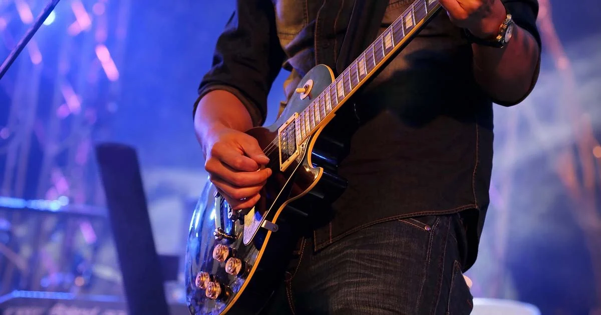 sener muzik elekro-gitar-kursu